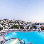 Elementa Boutique Hotel - Adults Friendly