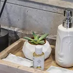Elementa Boutique - Adults Friendly 3*