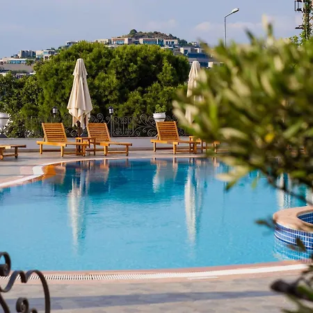 Elementa Boutique - Adults Only 3*