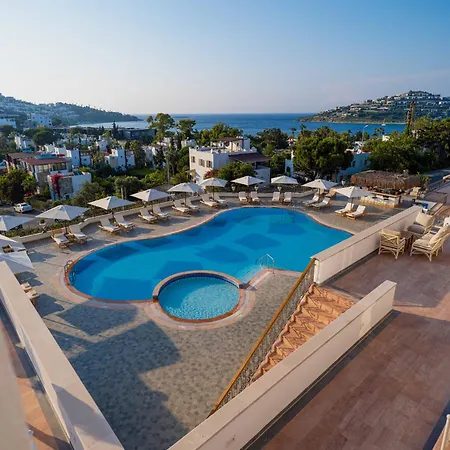 Elementa Boutique Hotel - Adults Friendly Hotel