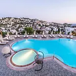 Elementa Boutique Hotel - Adults Friendly Yalıkavak