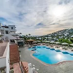 Elementa Boutique - Adults Friendly 3* Yalıkavak