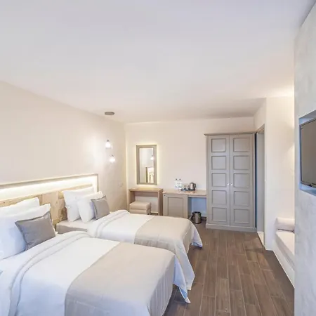 Elementa Boutique - Adults Friendly 3*