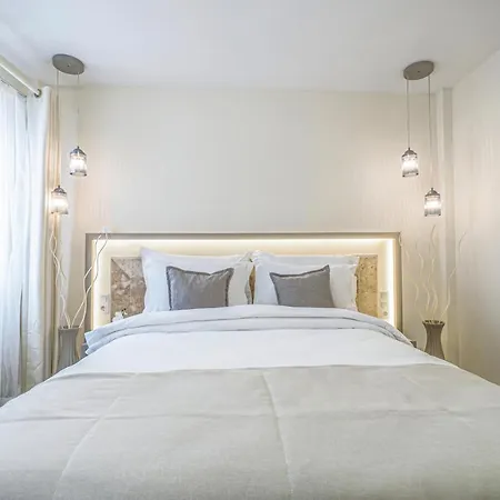 Elementa Boutique - Adults Friendly Yalikavak