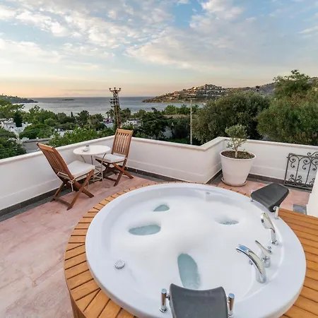 Elementa Boutique - Adults Only Hotel 3*
