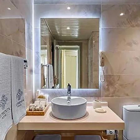 Elementa Boutique - Adults Friendly Hotel