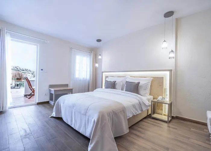 Elementa Boutique Hotel - Adults Friendly Hotel